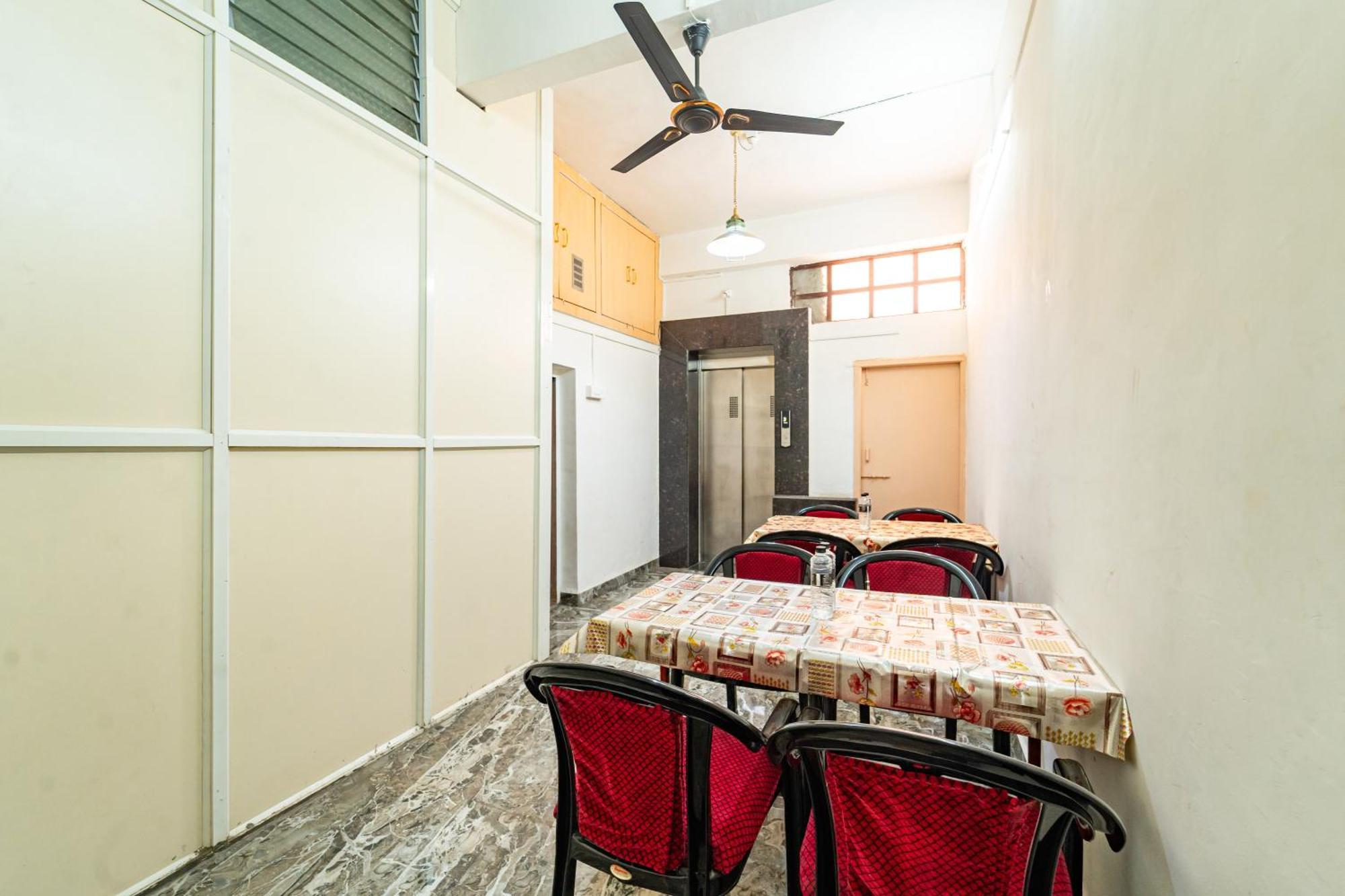 Itsy Hotels Mansi Nashik Exterior foto